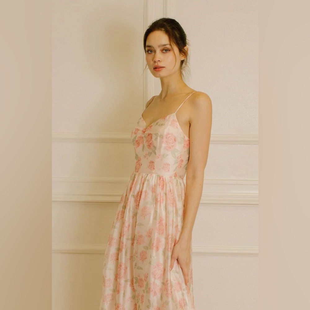 Storia Floral Spaghetti Strap Dress